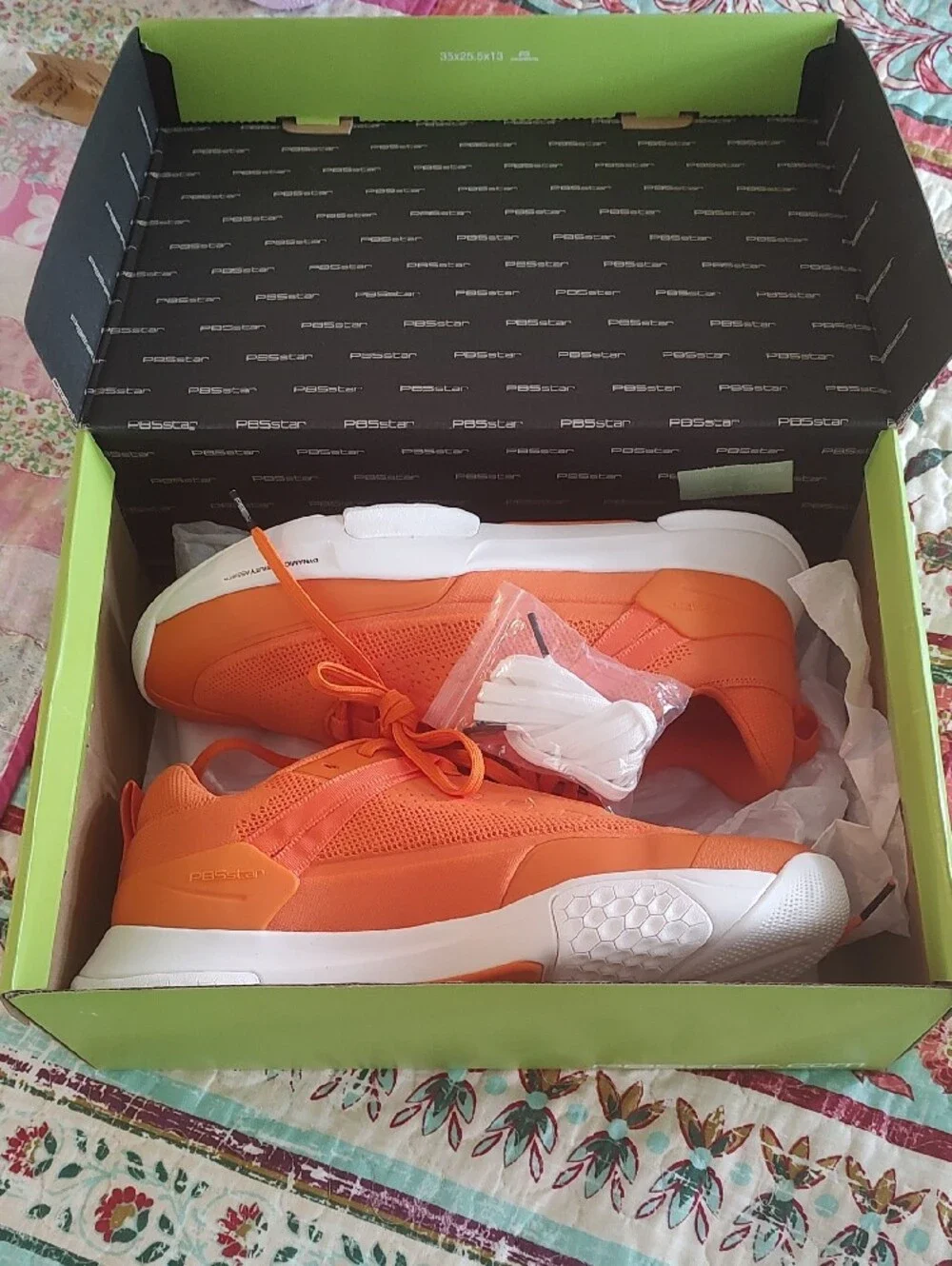 PBSstar Men's Tangerine Pickle Ball Athletic Sneakers Size 11 New In Box